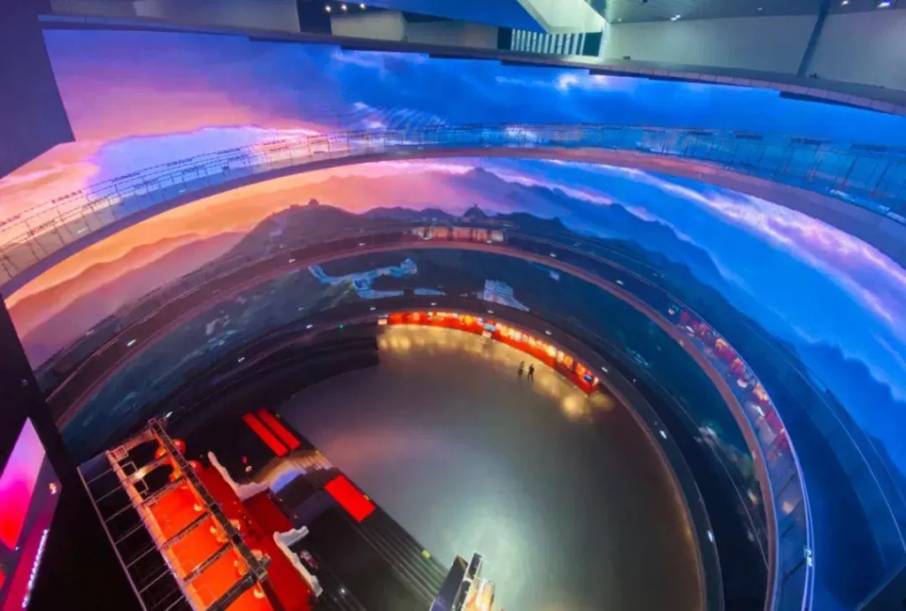 360-degree-cinema-in-shanghai-film-museum-1024x691-1 360-degree-cinema-in-shanghai-film-museum-1024x691-1