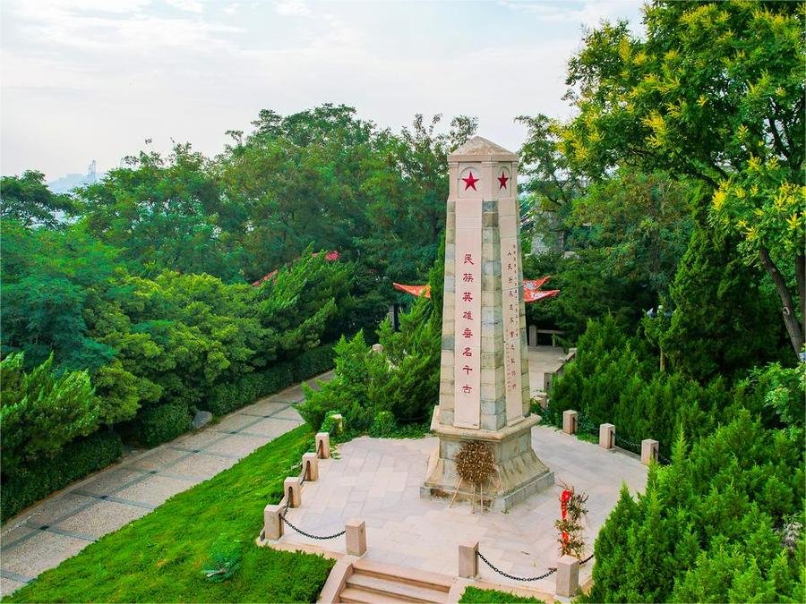 Anti-Japanese-Martyrs-Memorial-Monument-in-yantai-hill-park Anti-Japanese-Martyrs-Memorial-Monument-in-yantai-hill-park