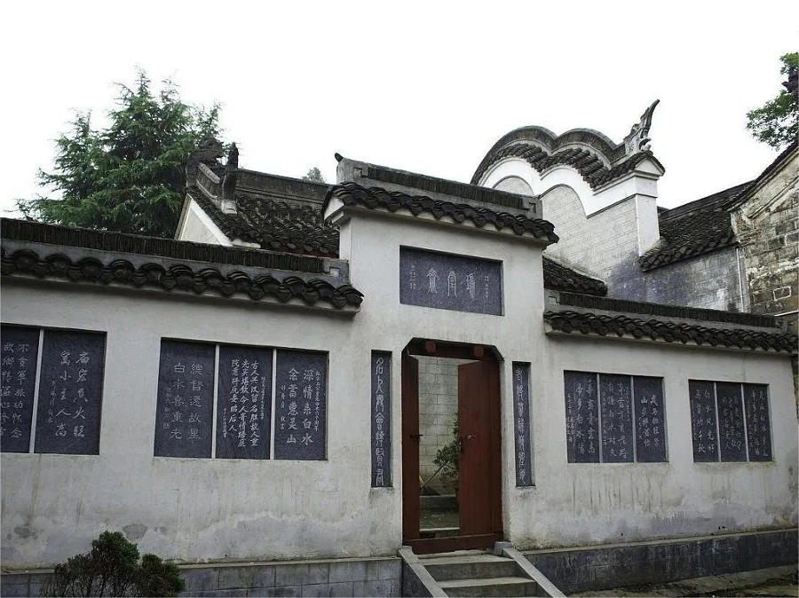 Baishui-Stele-Corridor-jpg Baishui-Stele-Corridor-jpg