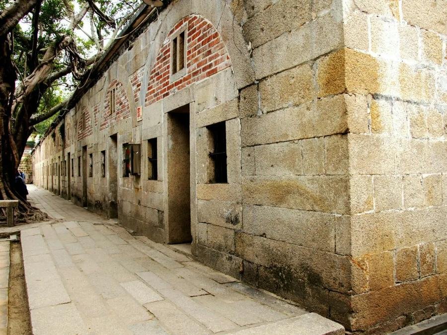 Barracks-Area-of-hulishan-fortress Barracks-Area-of-hulishan-fortress