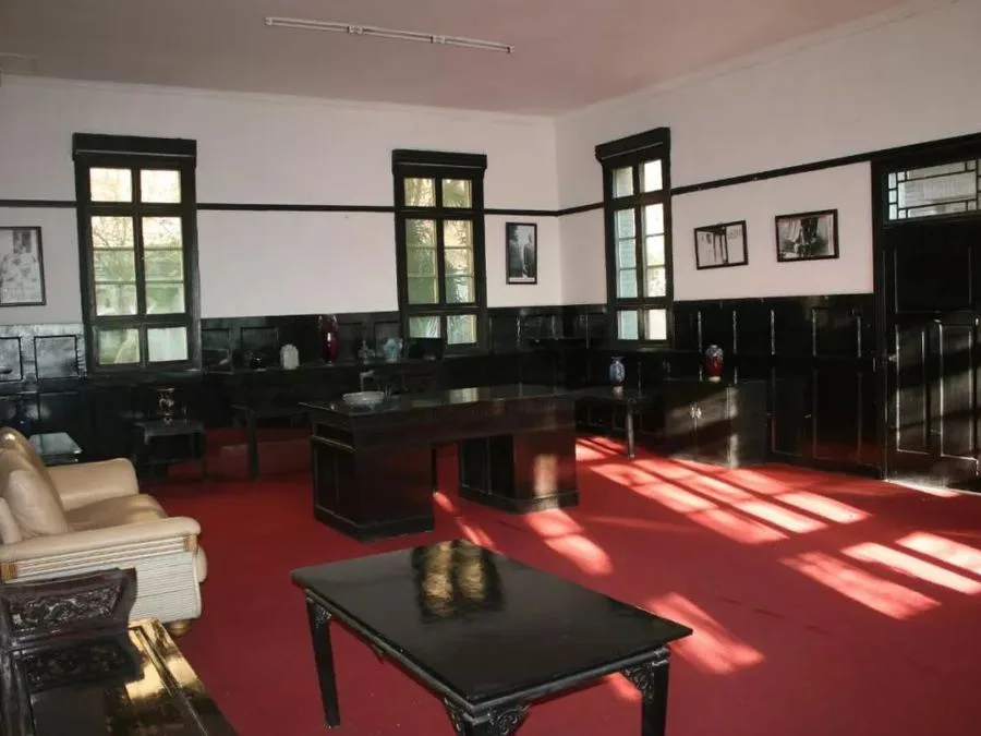 Chiang-Kai-shek-Residence-in-xinglong-mountain-jpg Chiang-Kai-shek-Residence-in-xinglong-mountain-jpg