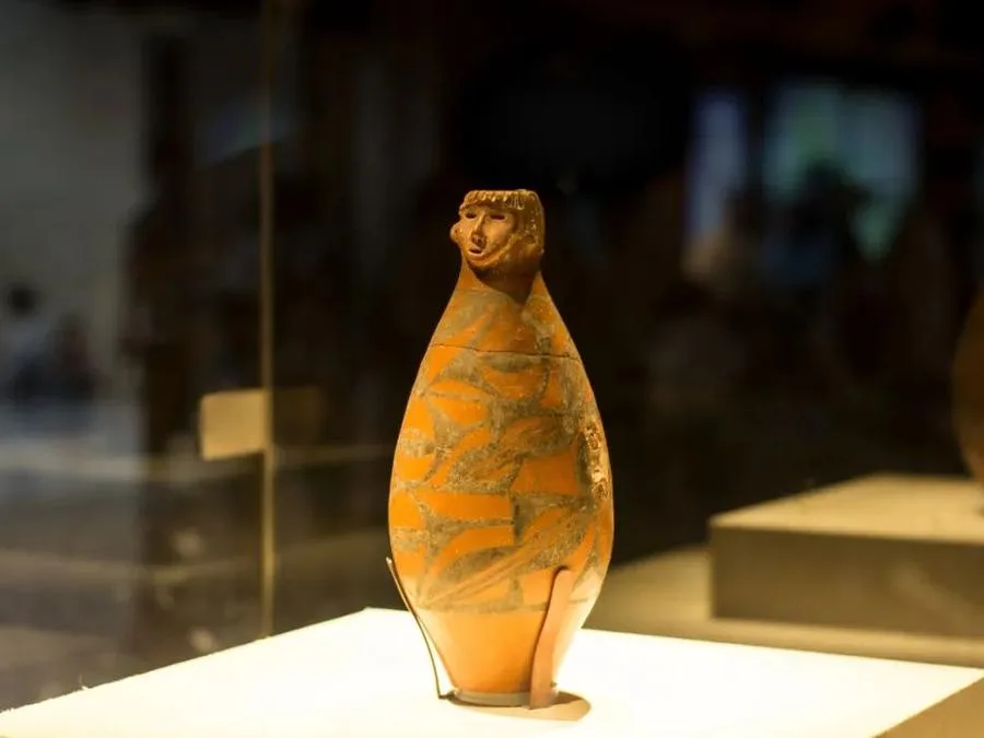 Colored-Pottery-Exhibition-in-gansu-museum-jpg Colored-Pottery-Exhibition-in-gansu-museum-jpg