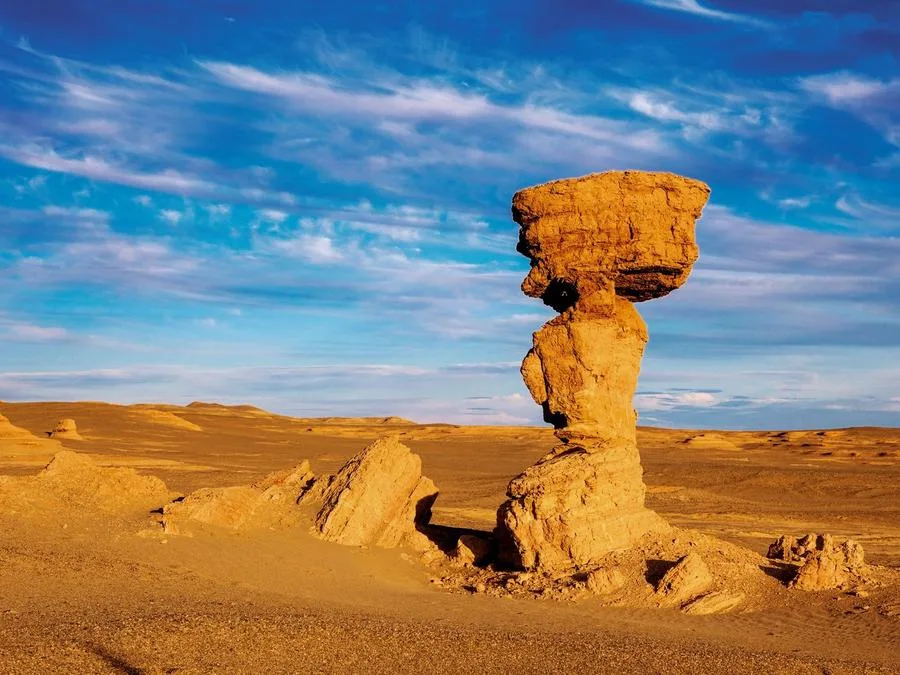 Column-like-Yadan-in-national-geological-park-jpg Column-like-Yadan-in-national-geological-park-jpg