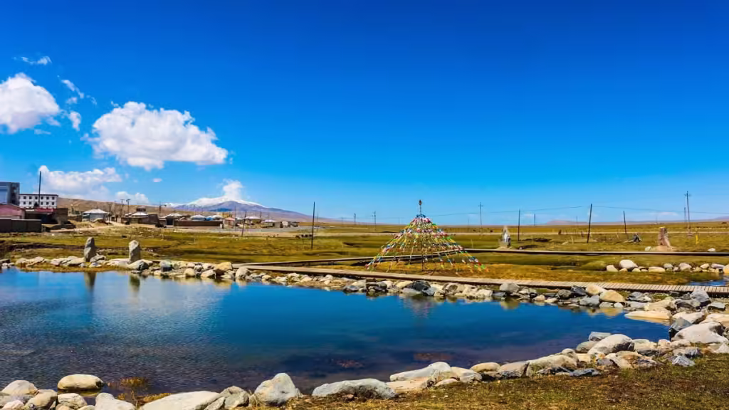 Daotang-River-Qinghai-The-Reversed-Flow-River-1024x576.avif_