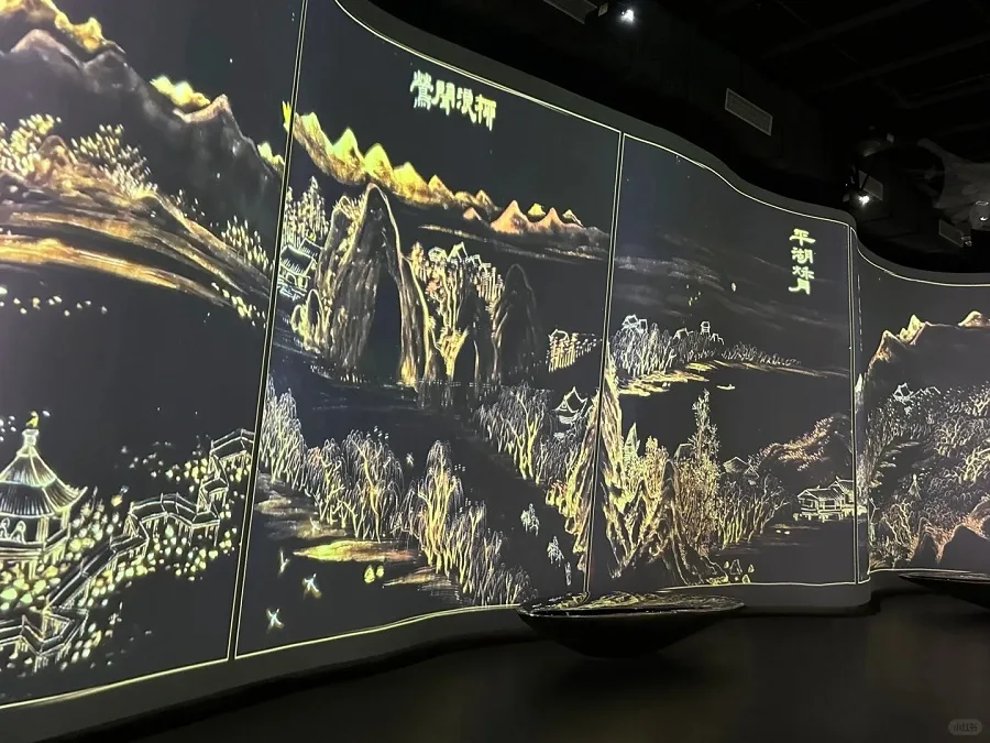 Exhibitions-in-West-Lake-Museum-2-jpg Exhibitions-in-West-Lake-Museum-2-jpg