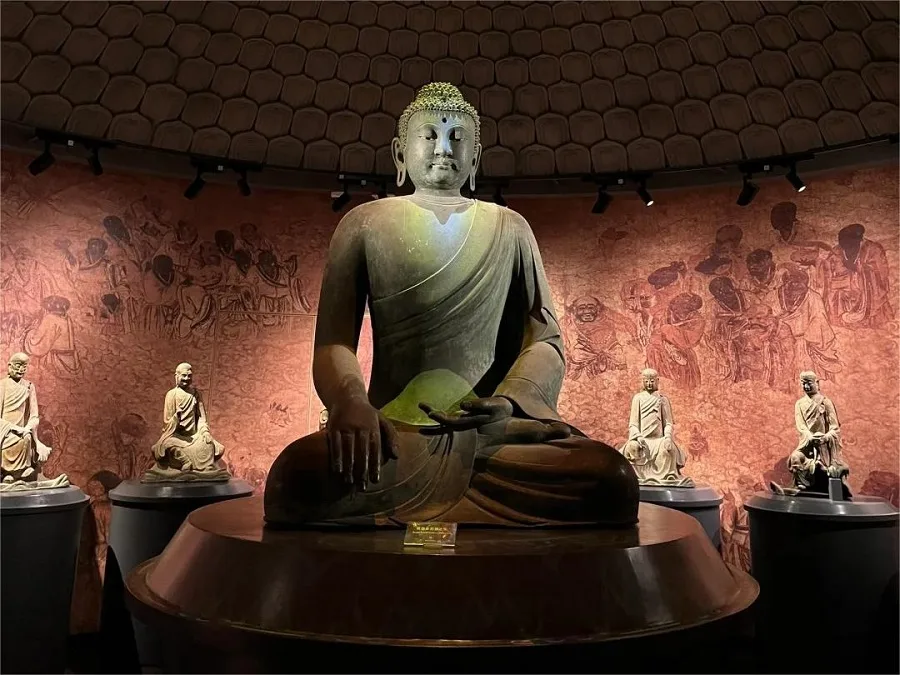 Fine-Buddha-Statues-Exhibition-from-the-Ming-and-Qing-Dynasties-in-Kaifeng-Museum-jpg Fine-Buddha-Statues-Exhibition-from-the-Ming-and-Qing-Dynasties-in-Kaifeng-Museum-jpg