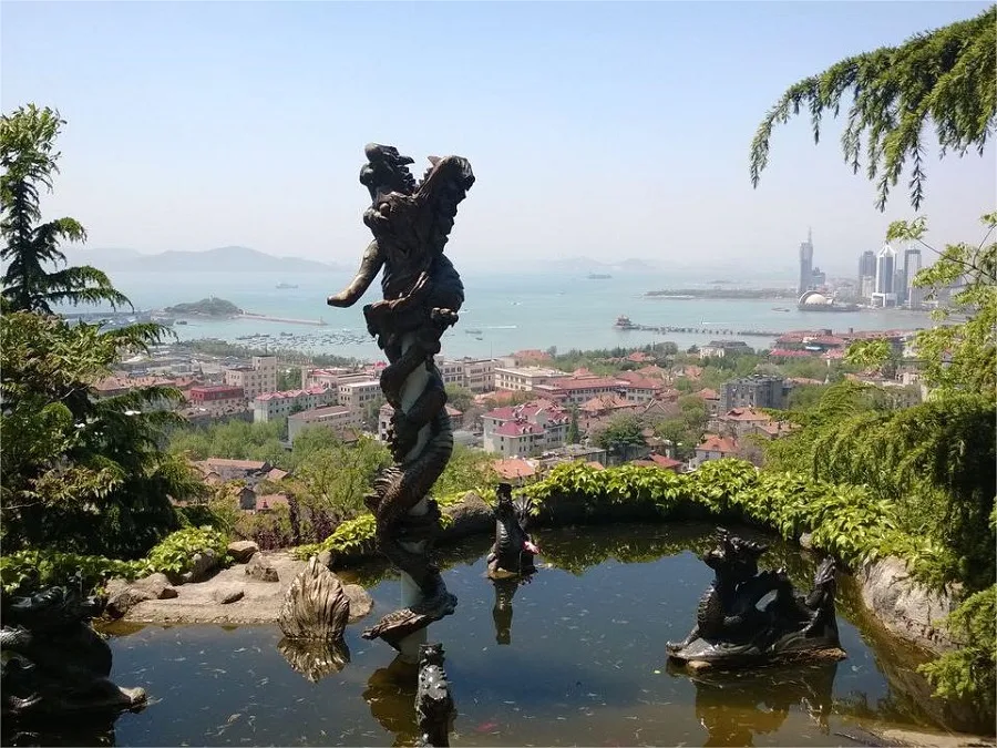 Five-dragons-pool-fountain-in-signal-hill-park-jpg Five-dragons-pool-fountain-in-signal-hill-park-jpg