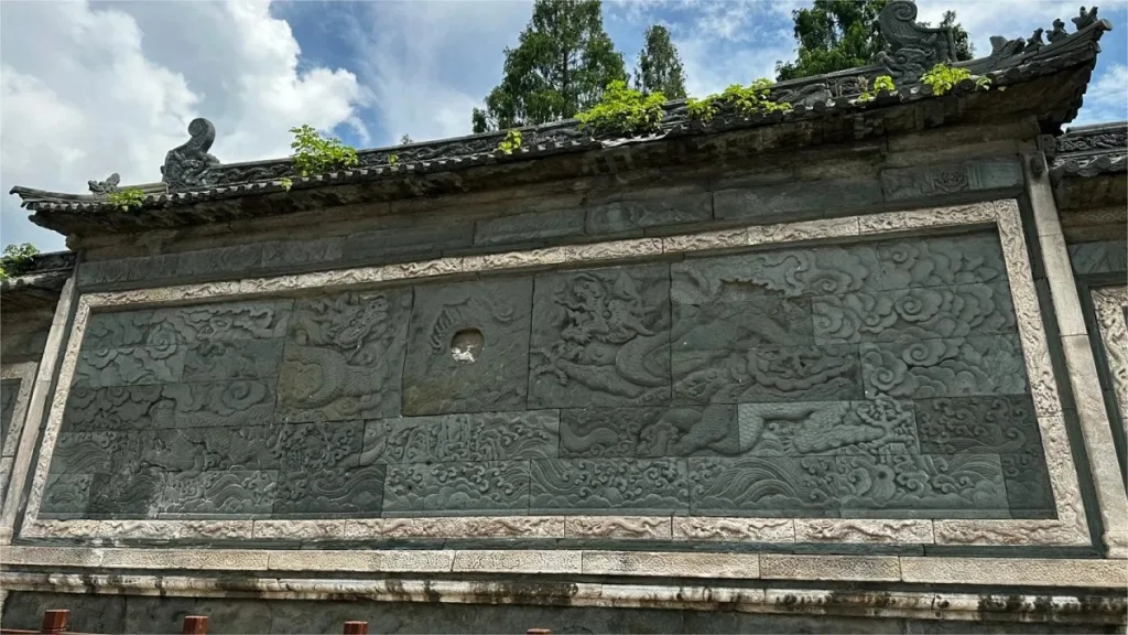 Green-screen-in-king-xiangs-mansion-1024x576-1 Green-screen-in-king-xiangs-mansion-1024x576-1