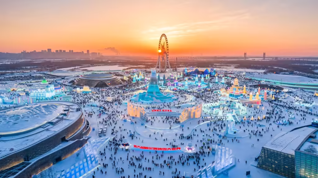 Harbin-Ice-and-Snow-World-1024x576.avif_