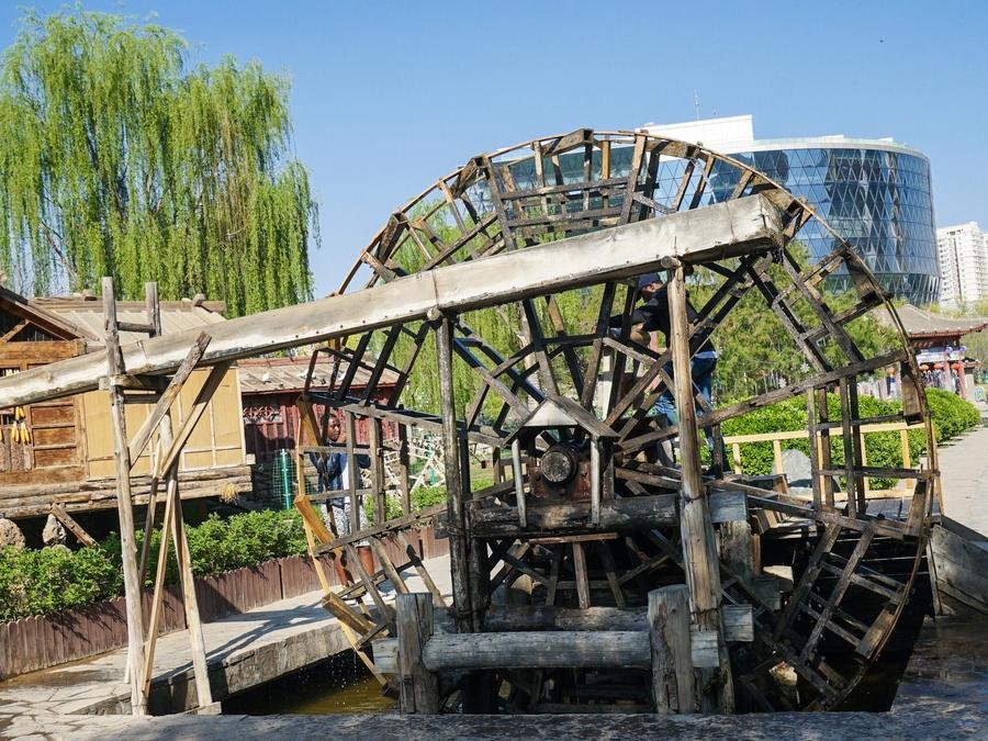 Historic-Water-Mill-in-lanzhou-water-wheel-expo-garden Historic-Water-Mill-in-lanzhou-water-wheel-expo-garden