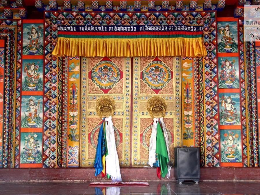 Impressive-Collection-of-Buddhist-Statues-in-Zhuoni-Chanding-Temple-4 Impressive-Collection-of-Buddhist-Statues-in-Zhuoni-Chanding-Temple-4
