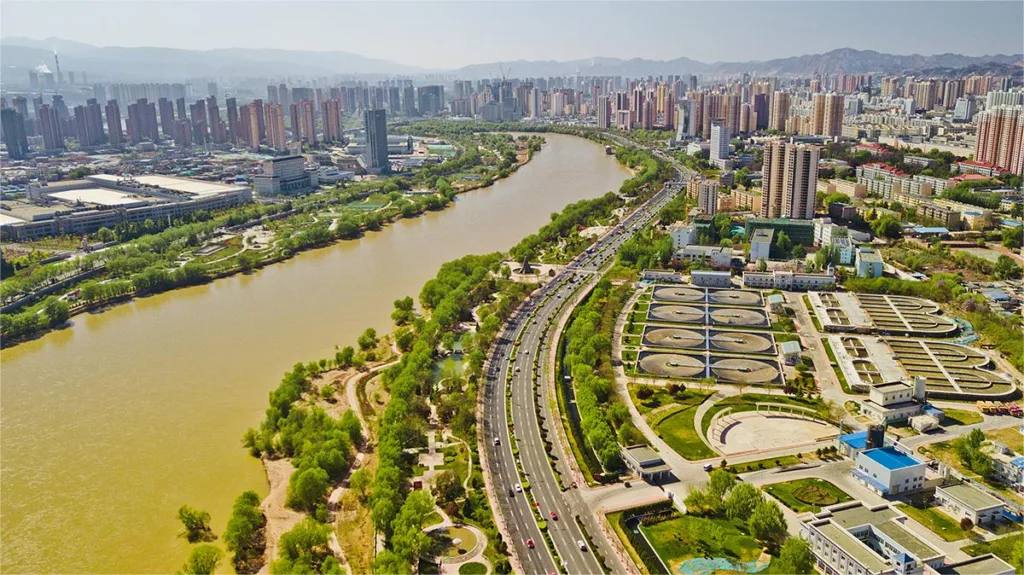 Lanzhou-Binhe-Park-1024x575-2