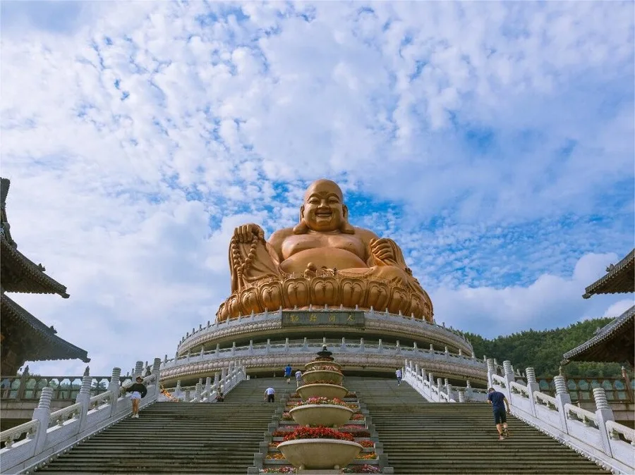 Maitreya-Buddha-Statue-in-Xuedou-Mountain-jpg Maitreya-Buddha-Statue-in-Xuedou-Mountain-jpg