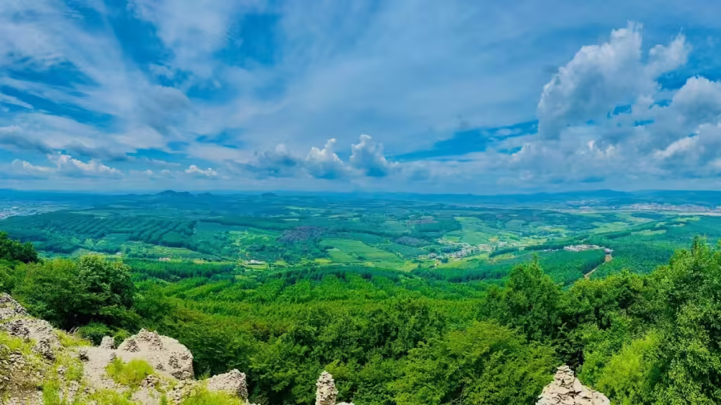 Maoer-Mountain-National-Forest-Park-Yanji-1024x576.avif_