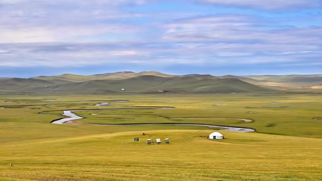 Mongol-River-Scenic-Area-1024x576.avif_-1