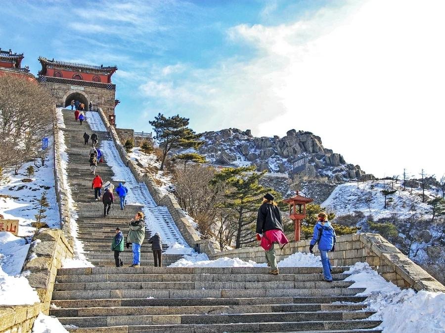 Mysterious-Area-of-Mount-Tai Mysterious-Area-of-Mount-Tai