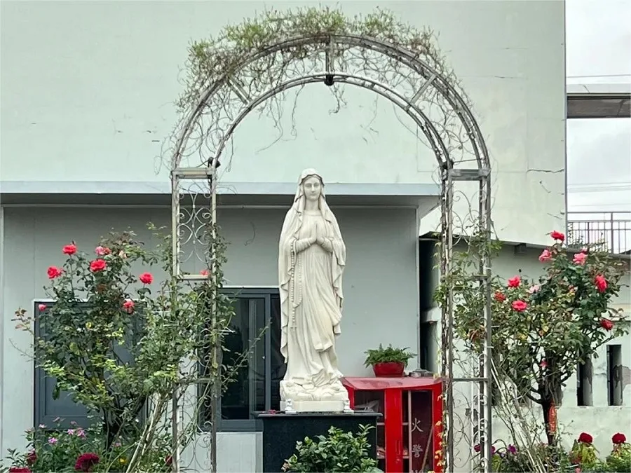 Qibao-Catholic-Church-jpg Qibao-Catholic-Church-jpg