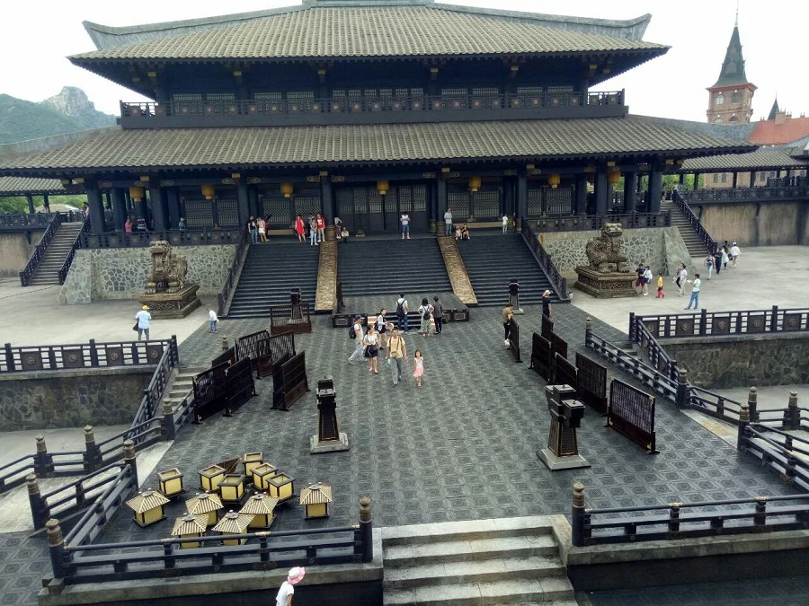 Spring-and-Autumn-Warring-States-City-in-xiangshan-film-and-TV-city-jpg Spring-and-Autumn-Warring-States-City-in-xiangshan-film-and-TV-city-jpg