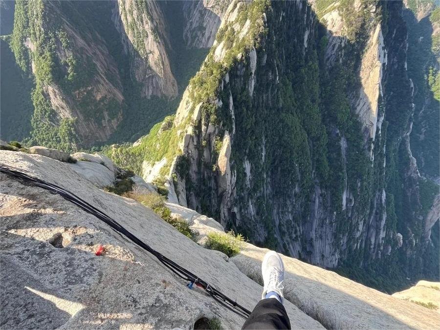 Swallow-Flip-Yaozi-Fanshen-in-mount-hua Swallow-Flip-Yaozi-Fanshen-in-mount-hua