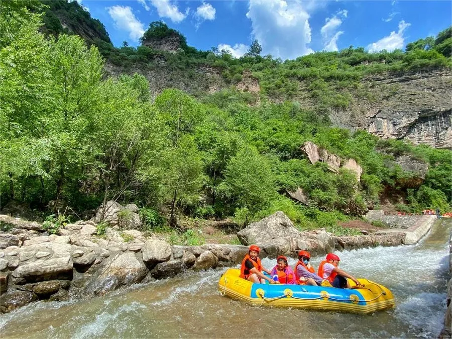 Taihang-Grand-Canyon-Rafting-jpeg Taihang-Grand-Canyon-Rafting-jpeg