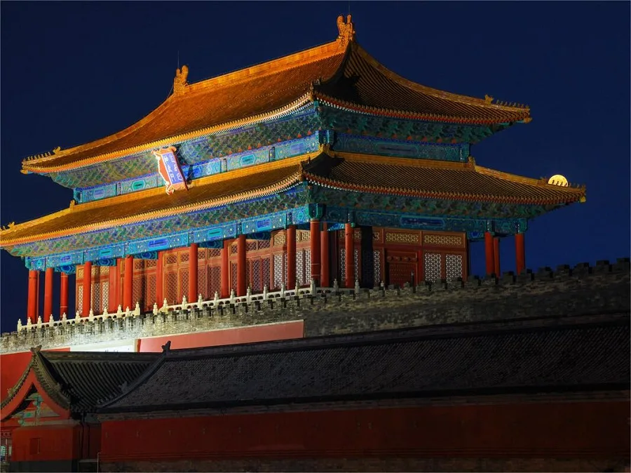 The-Gate-of-Divine-Might-in-the-forbidden-city-jpg The-Gate-of-Divine-Might-in-the-forbidden-city-jpg