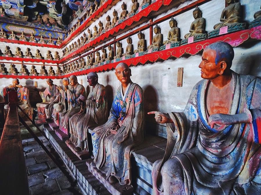 Thousand-Buddha-Hall-in-lingyan-temple-jinan Thousand-Buddha-Hall-in-lingyan-temple-jinan