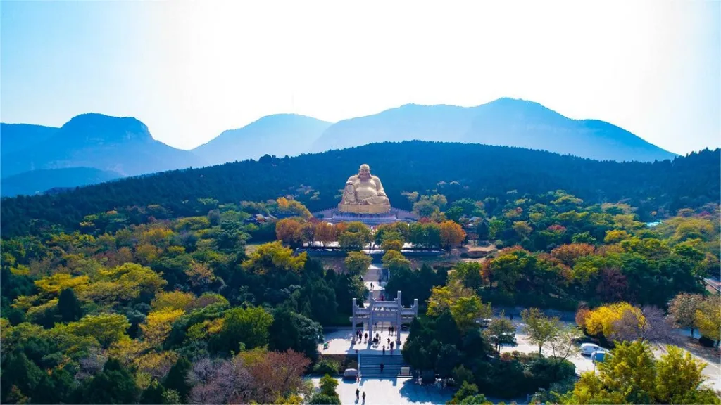Thousand-Buddha-Mountain-Jinan-1024x576-4
