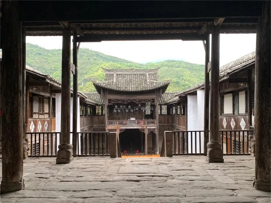 Tucheng-ancient-town-guizhou-3-jpg Tucheng-ancient-town-guizhou-3-jpg
