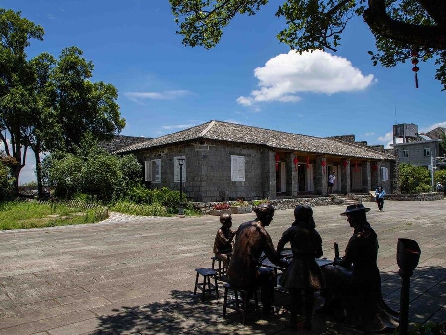 Universal-Benevolent-Society-in-guling-scenic-area Universal-Benevolent-Society-in-guling-scenic-area
