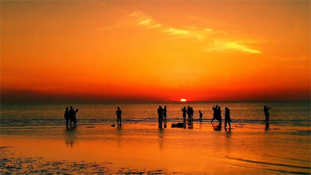 Weihai-International-Bathing-Beach-1024x576-3