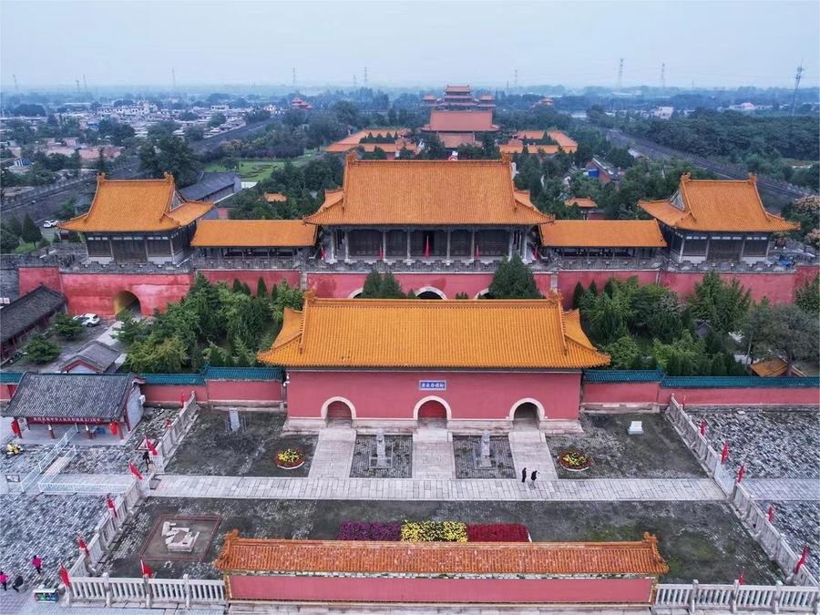 Xiyue-Temple-Western-Mountain-Temple-in-Mount-Hua Xiyue-Temple-Western-Mountain-Temple-in-Mount-Hua