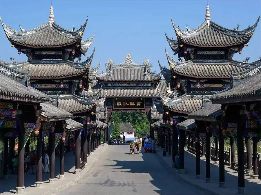 ancient-architecture-in-huanglongxi-ancient-town-jpg ancient-architecture-in-huanglongxi-ancient-town-jpg
