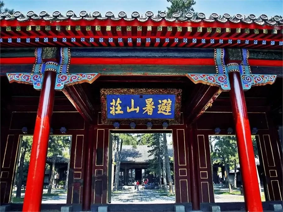 architecture-in-chengde-mountain-resort-jpg architecture-in-chengde-mountain-resort-jpg