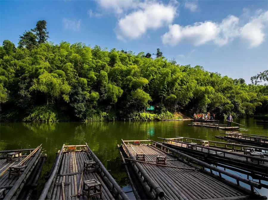 bamboo-rafting-in-shunan-bamboo-forest-jpeg bamboo-rafting-in-shunan-bamboo-forest-jpeg