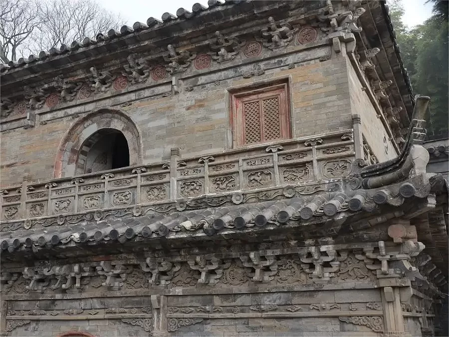 beamless-halls-in-longchang-temple-jpg beamless-halls-in-longchang-temple-jpg