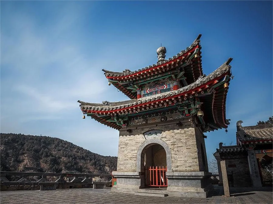 bell-and-drum-tower-in-xiangshan-temple-luoyang-jpg bell-and-drum-tower-in-xiangshan-temple-luoyang-jpg