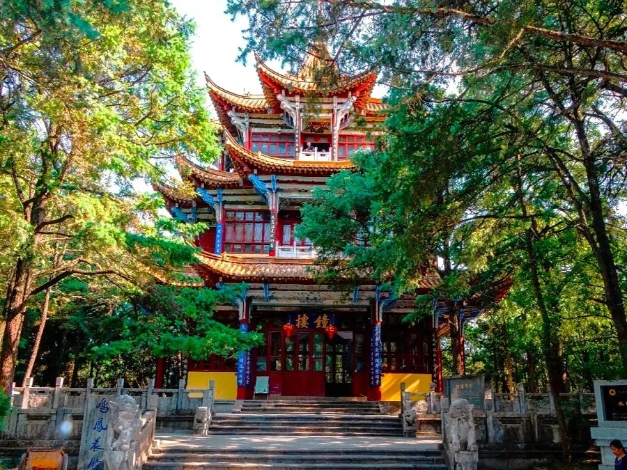bell-tower-in-jindian-park-kunming-jpg bell-tower-in-jindian-park-kunming-jpg
