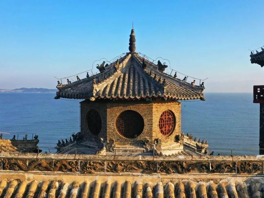 binri-tower-in-penglai-pavilion-scenic-area-jpg binri-tower-in-penglai-pavilion-scenic-area-jpg