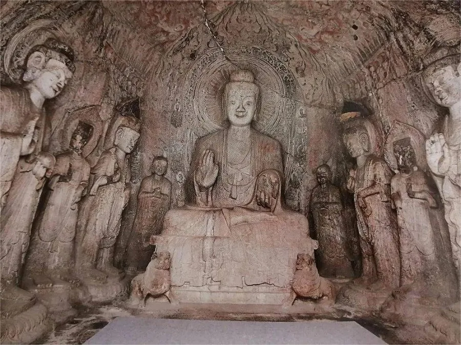 binyang-cave-in-longmen-grottoes-jpeg binyang-cave-in-longmen-grottoes-jpeg