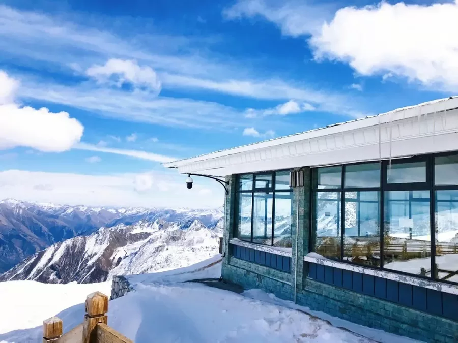 breathing-views-in-dagu-glacier-jpg breathing-views-in-dagu-glacier-jpg