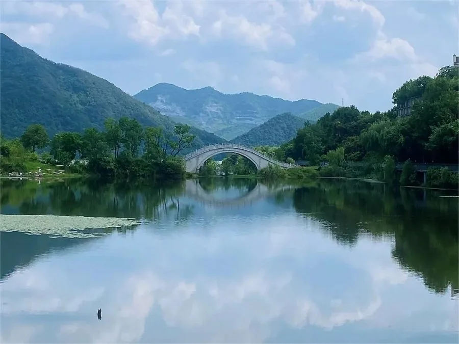 breathtaking-scenery-in-qingshan-lake-hangzhou-jpg breathtaking-scenery-in-qingshan-lake-hangzhou-jpg