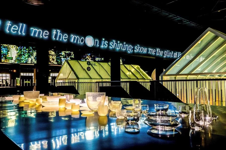 cafe-in-shanghai-museum-of-glass-jpg cafe-in-shanghai-museum-of-glass-jpg