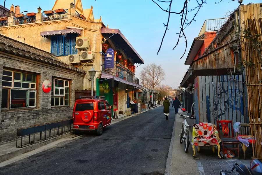 cafes-and-restaurants-in-wudaoying-hutong-jpg cafes-and-restaurants-in-wudaoying-hutong-jpg