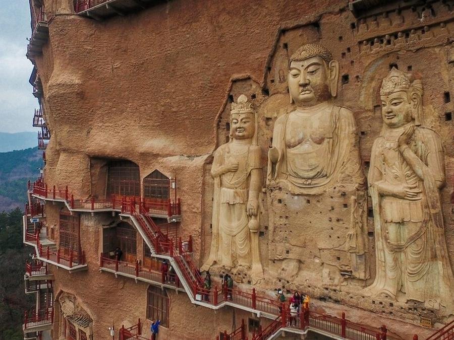 cave-13-in-maijishan-grottoes cave-13-in-maijishan-grottoes
