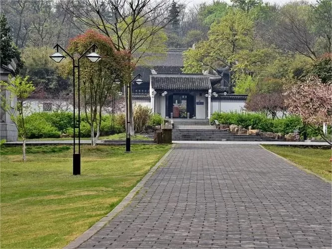 celebrity-galleries-in-longbeishan-forest-park-jpg celebrity-galleries-in-longbeishan-forest-park-jpg