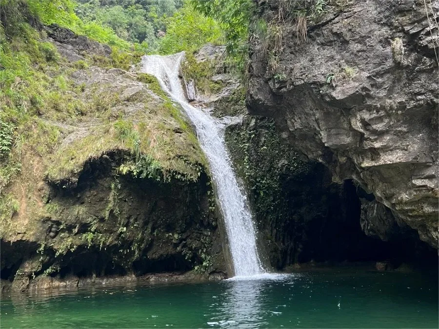 changgu-valley-stream-in-daci-cliff-hangzhou-jpg changgu-valley-stream-in-daci-cliff-hangzhou-jpg