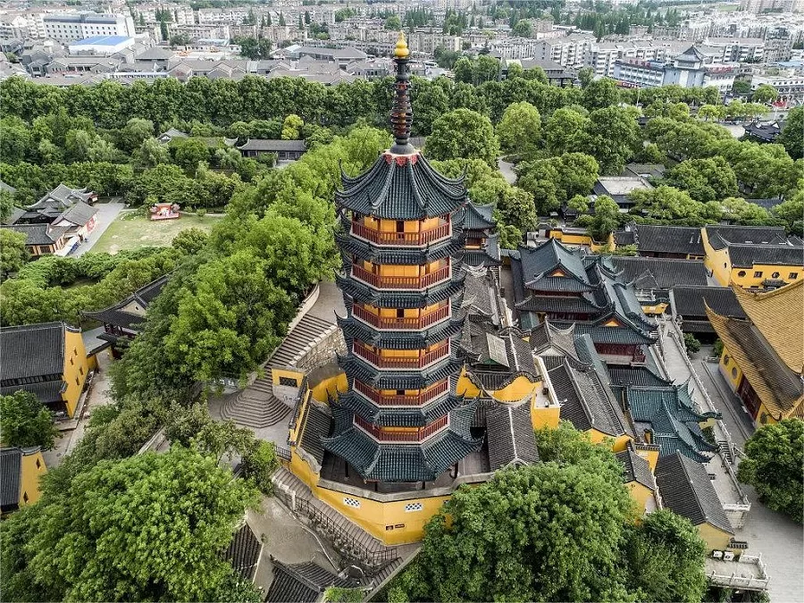 cishou-pagoda-in-jinshan-temple-zhenjiang-jpg cishou-pagoda-in-jinshan-temple-zhenjiang-jpg