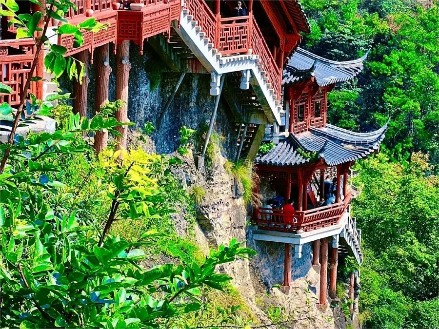 cliffside-cave-temples-in-daci-cliff-hangzhou-jpg cliffside-cave-temples-in-daci-cliff-hangzhou-jpg