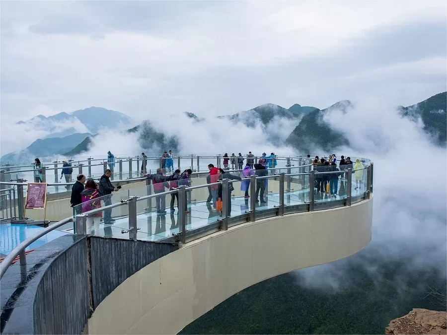 cloudwalk-sky-bridge-in-yunyang-longgang-scenic-area-jpg cloudwalk-sky-bridge-in-yunyang-longgang-scenic-area-jpg