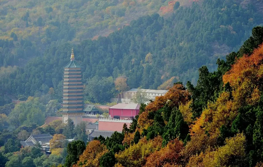 cuiwei-mountain-in-badachu-park-jpg cuiwei-mountain-in-badachu-park-jpg